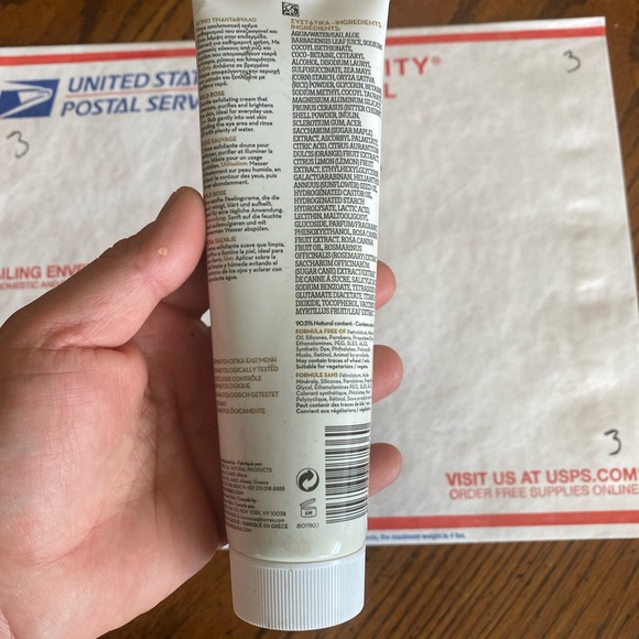 Korres Wild Rose Exfoliating Cleanser 5 Oz - Picture 5 of 6